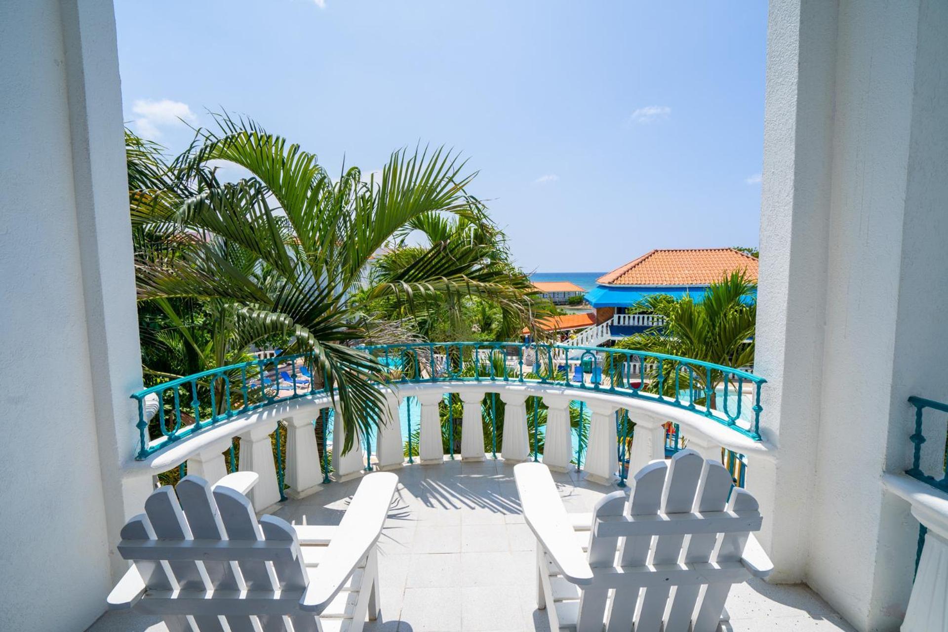 Franklyn D Resort & Spa All Inclusive 런어웨이베이 외부 사진