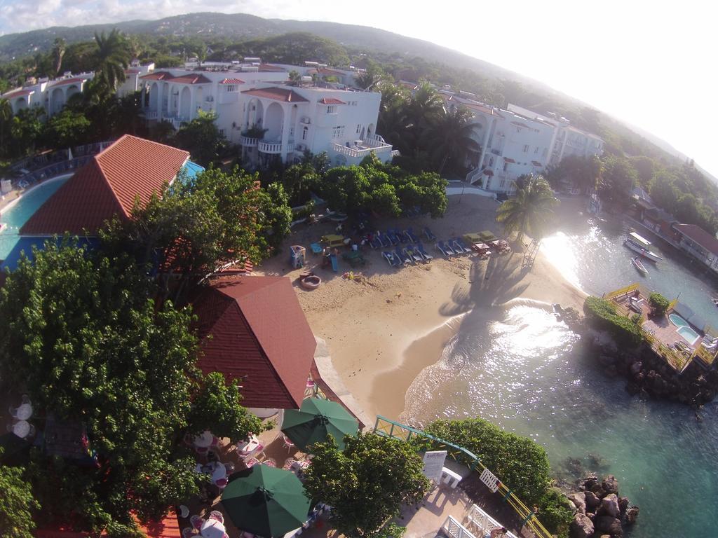 Franklyn D Resort & Spa All Inclusive 런어웨이베이 외부 사진