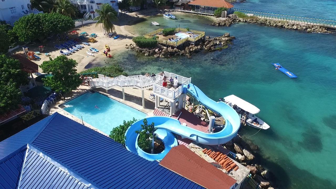 Franklyn D Resort & Spa All Inclusive 런어웨이베이 외부 사진