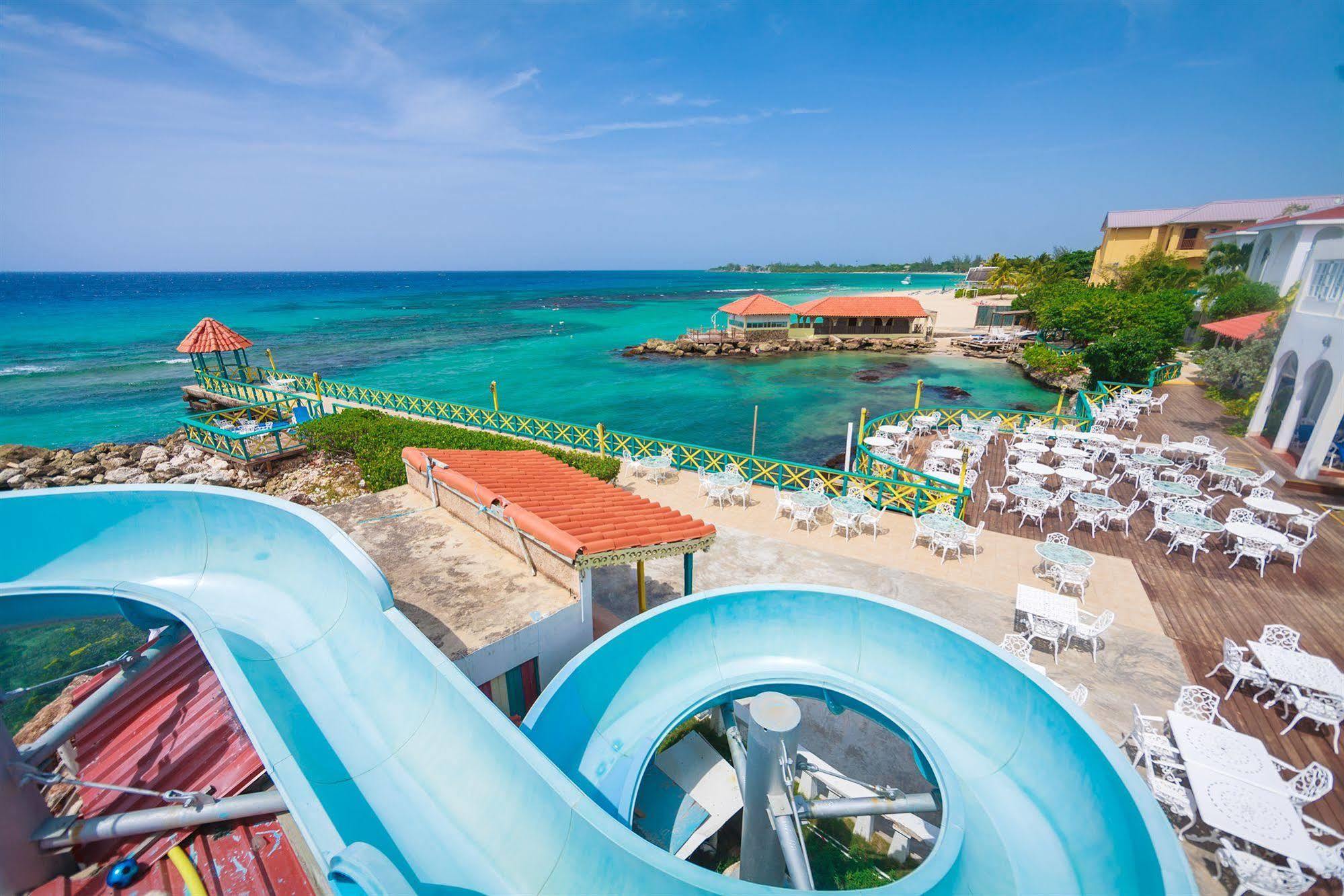 Franklyn D Resort & Spa All Inclusive 런어웨이베이 외부 사진